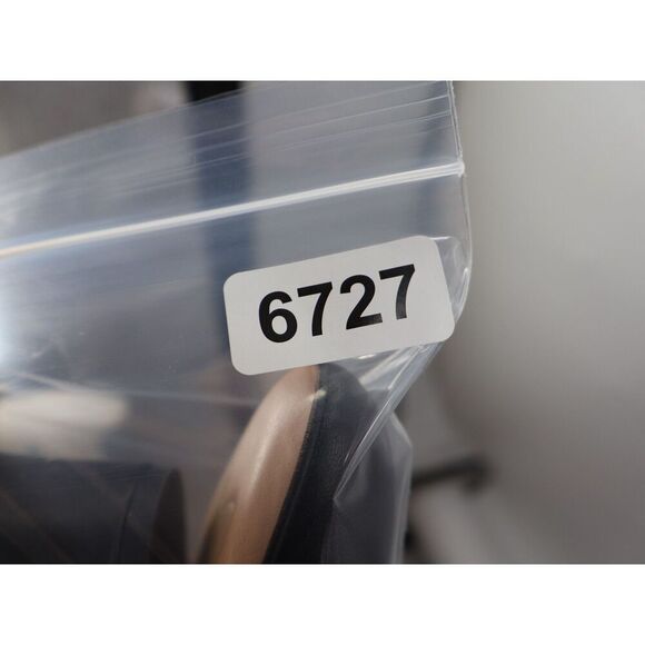 AGL Studded Leather Pump Block Heel Pointed Toe Size 42 12 Slip On Shoes Career - Picture 13 of 13